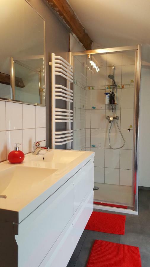Apartamento Au calme Marchin Exterior foto